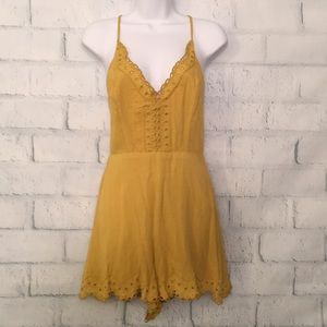 NWT Lush Mustard romper